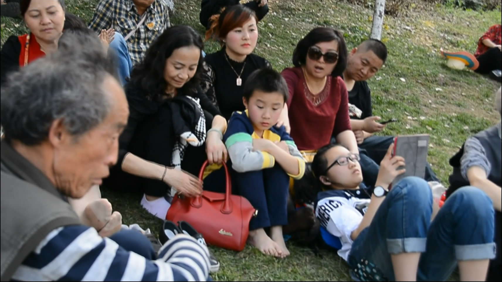 streetsnapnylon[00 01 14][20181203 224152 6]